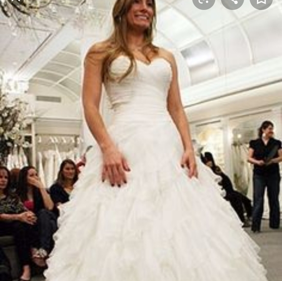 Sophia Moncelli Wedding Dress - Picture 3 of 6